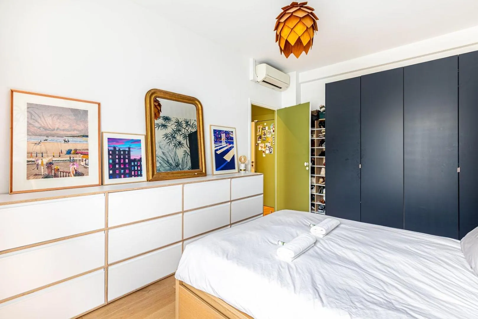 Guestready - Bright Retreat With A Terrace Appartement Parijs